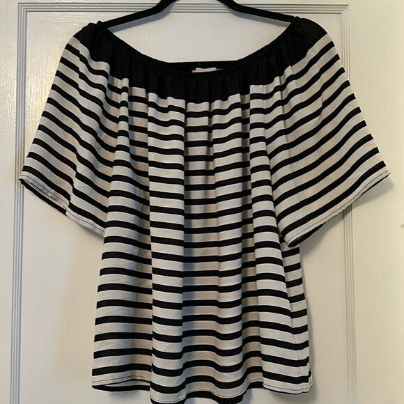 LOFT Off The Shoulder Top - Picture 1 of 1
